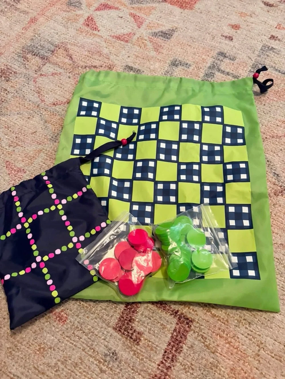 Kids Travel Checkers Game Set with Drawstring Carry Bag tic tac toe like new!